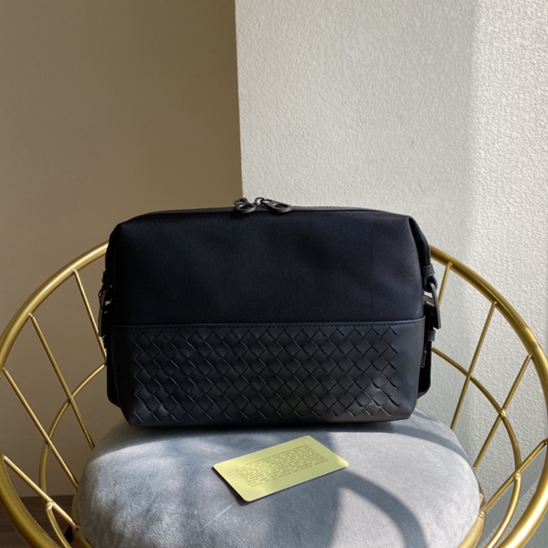 ボッテガヴェネタバッグ内部構造